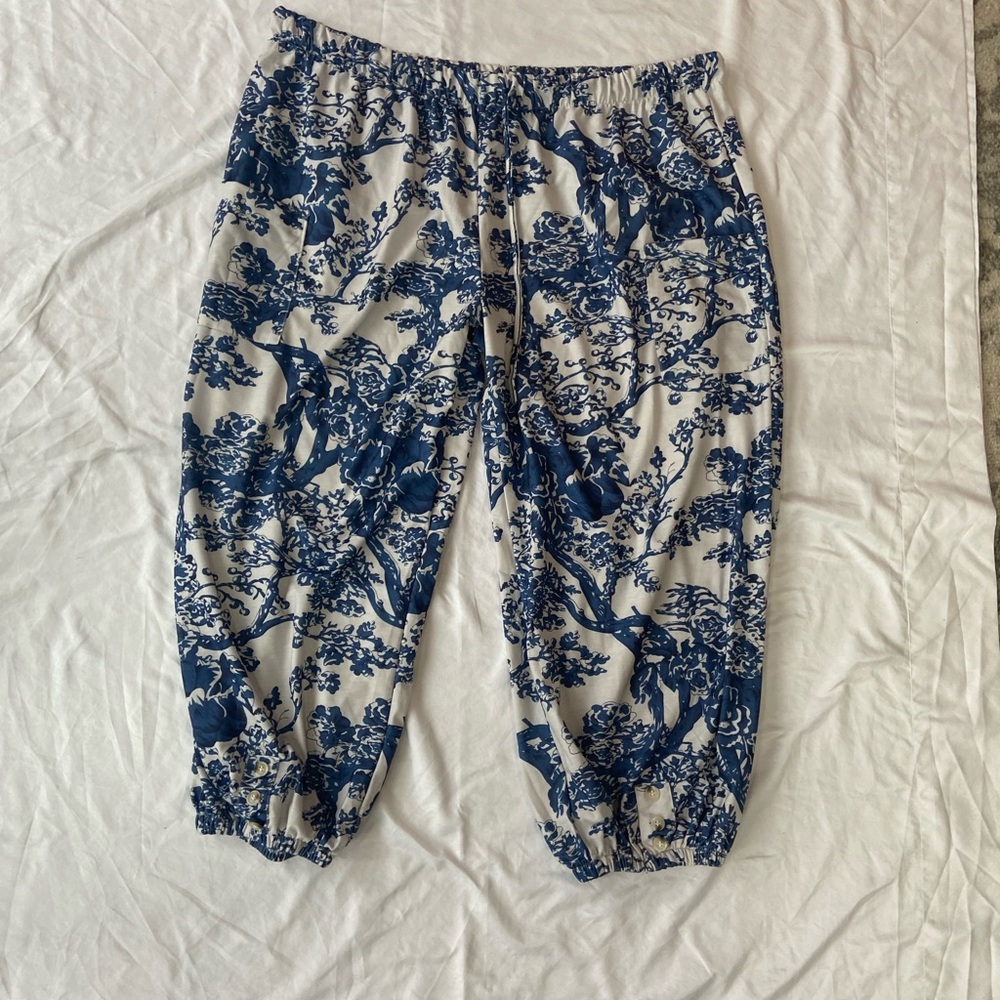 Blue and White Abstract Print Sweatpants with Elastic Waist